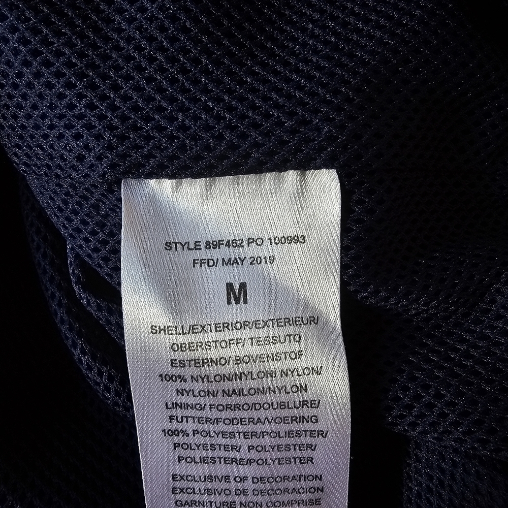 Fila Light-weight Zip-front Jacket with Hood, Fila Logo on Front, Size Medium - Picture 9 of 11